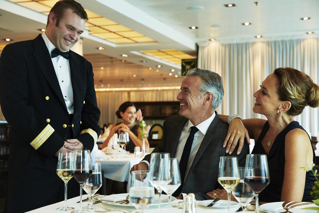 Una sonrisa es el mejor condimento para una velada inolvidable... CRUCEROS DE LUJO SEABOURN ODYSSEY SEABOURN SOJOURN SEABOURN QUEST CRUCEROS EN SUITE SUITE CRUISES SEABOURN LUXURY CRUISES SEABOURN ODYSSEY SEABOURN QUEST SEABOURN SOJOURN CRUISE SHIP LUXURY TRAVEL SEABOURN CRUISES SEAVOURN ODYSSEY SEABURN CRUISES SEABORN CRUISES LUXURY CRUISES CRUCEROS DE LUJO SEABOURN CRUISES THE YACHTS OF SEABOURN CRUISES LUXURY CRUISE YACHT CRUISES SMALL SHIP CRUISES SEABOURN DELUXE CRUISES CRUCEROS DE LUJO EN YATE SEABOURN CRUCEROS DE LUJO CRUCEROS LUJOSOS CRUCEROS EN BARCO PEQUEÑO CRUCEROS EXCLUSIVOS GASTRONOMIA DE LUJO ESTRELLAS MICHELIN STARS CRUCEROS GASTRONOMICOS CRUCEROS EXCLUSIVOS #Seabourn #LuxuryCruises #SeabournOdyssey #SeabournQuest #SeabournSojourn #SeabournCruises #SeabournLuxuryCruises #Yacht #YachtCruises #SmallShipCruises #SeabournShips #Crucerosdelujo #CrucerosExclusivos #CrucerosSeabourn #CrucerosenSuite #SuiteCruises #LuxuryYachtCruises #ReservasSeabourn #SeabournReservations #SeabournContact #SeabournShips #SeabournCruiseShips
